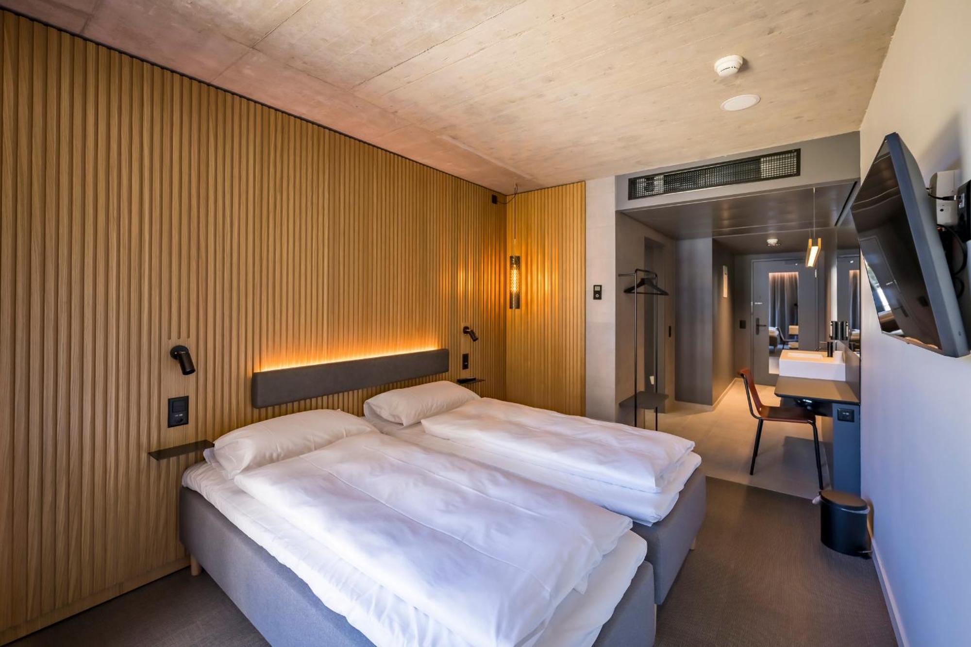 Zleep Hotel Zuerich-โคลเธ่น ภายนอก รูปภาพ